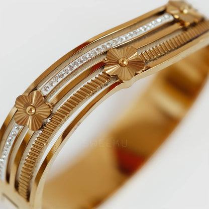 Gilded Reverie Bangle