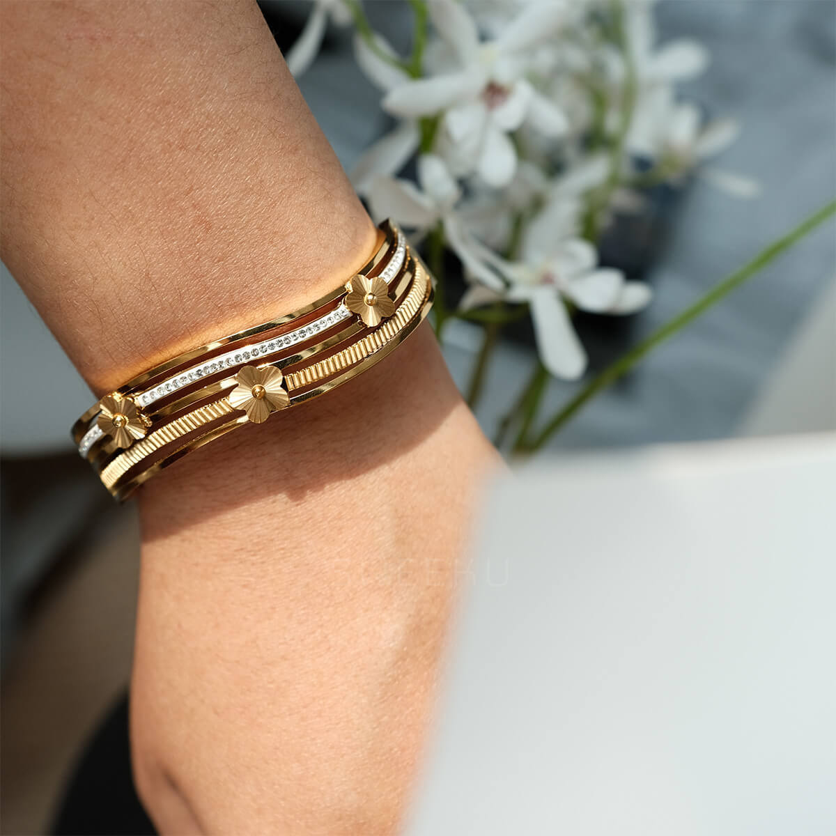 Gilded Reverie Bangle