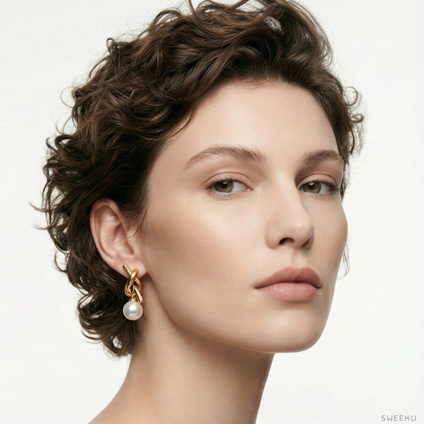 Sculptural Knot Pearl Drop Earrings - SWEEKU
