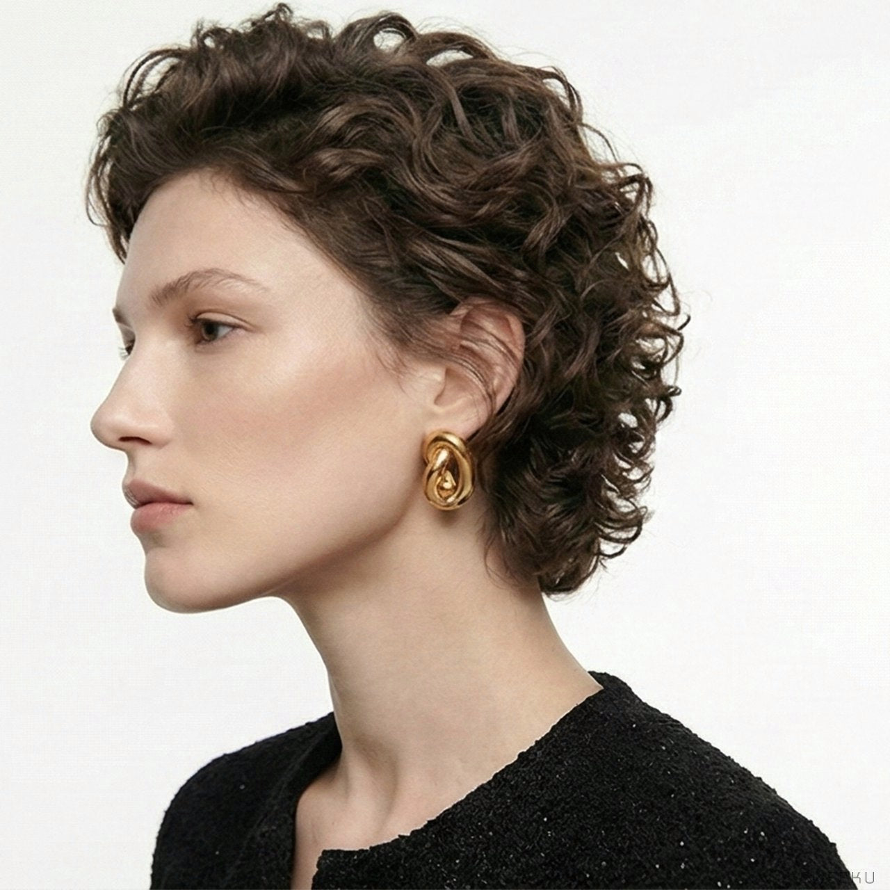 Sculptural Infinity Love Knot Gold Studs