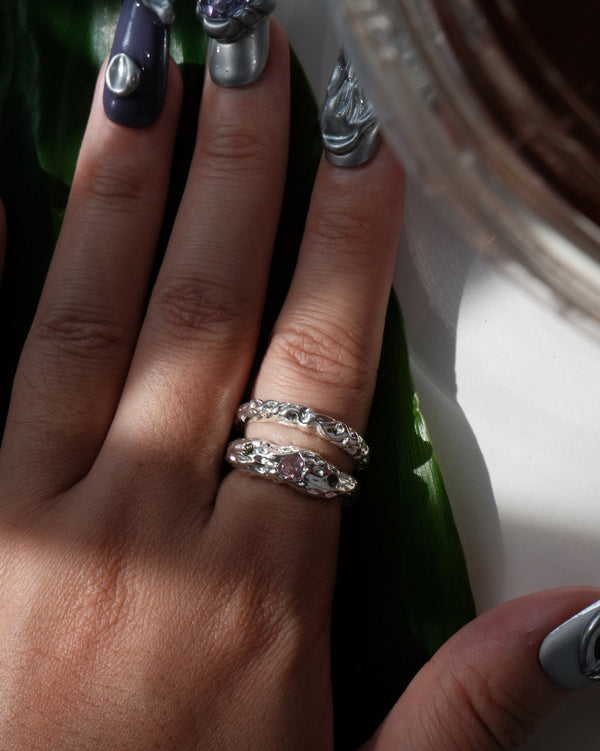 Organic Melted Adjustable Ring - Fluid & Sculptural Band - SWEEKU