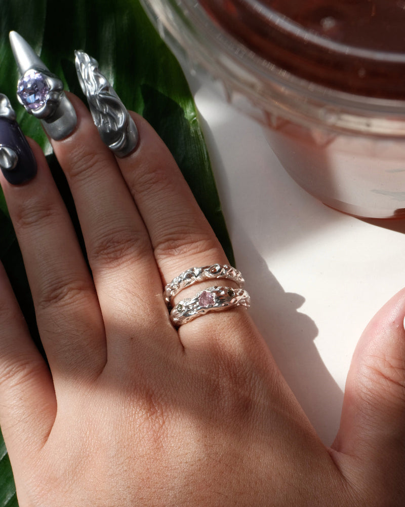 Organic Melted Adjustable Ring - Fluid & Sculptural Band - SWEEKU
