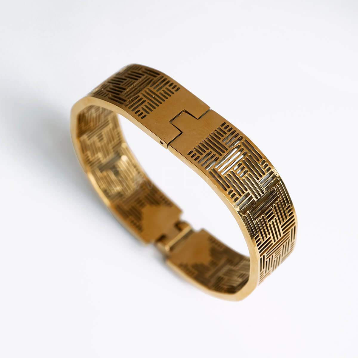 Labyrinth Architectural Bangle