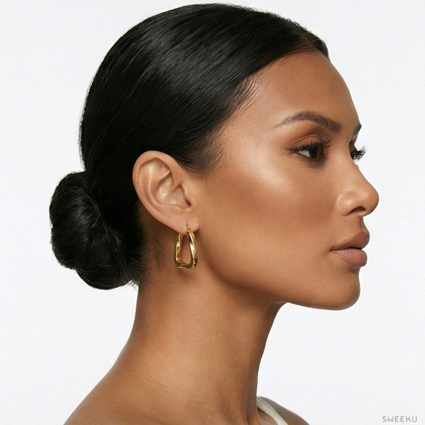 Twisted Geometric Gold Hoops - Modern & Sculptural