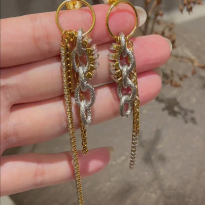 Measured Drift Earrings